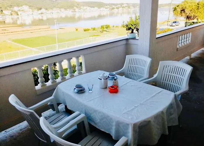 In With Sea View, Balcony, Air Conditioning, Wifi 4325-3 *