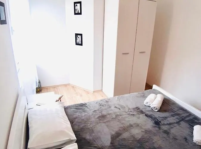 In With Sea View, Balcony, Air Conditioning, Wifi 4325-3 *